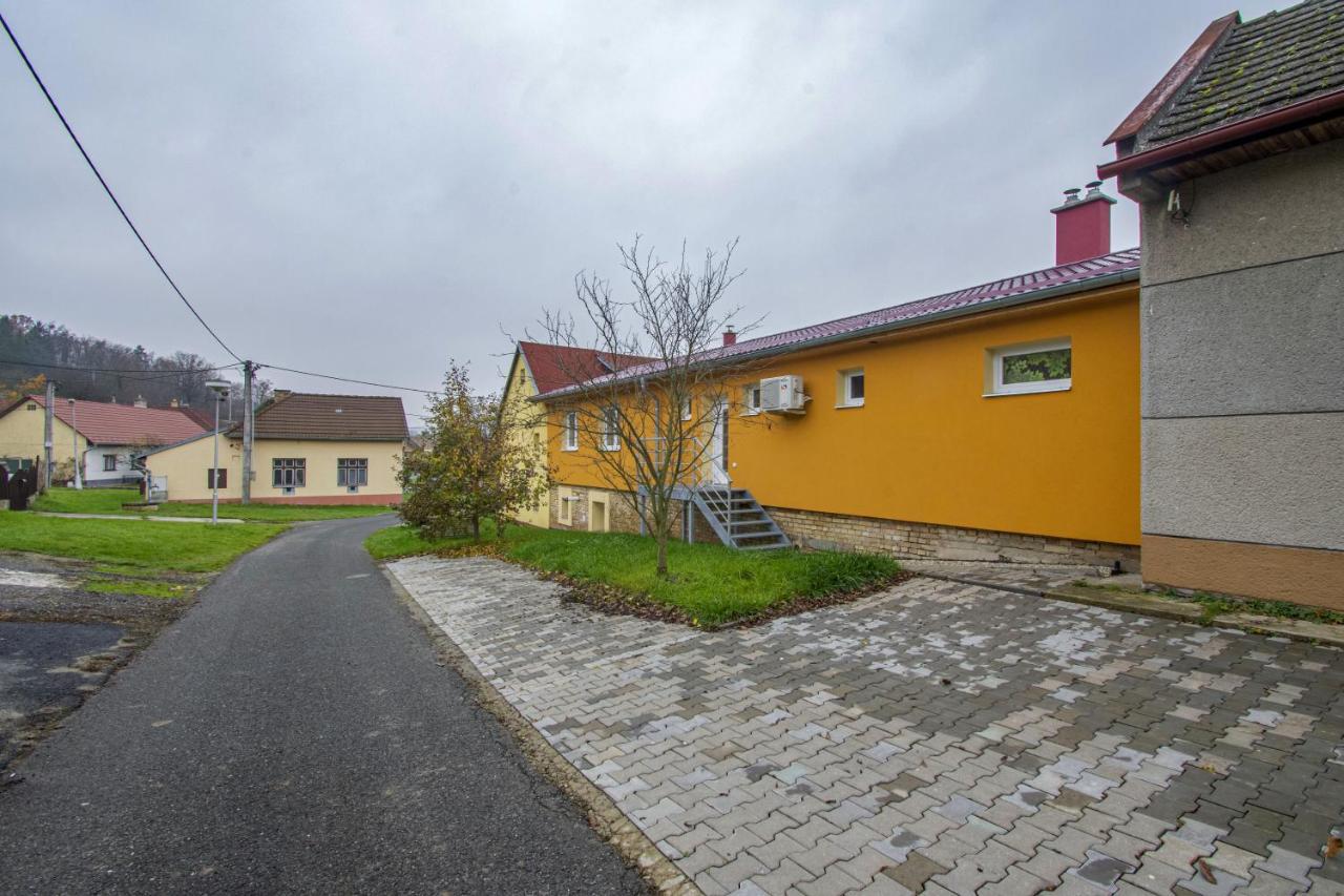 Velky Apartman Zlamanka Kroměříž Esterno foto